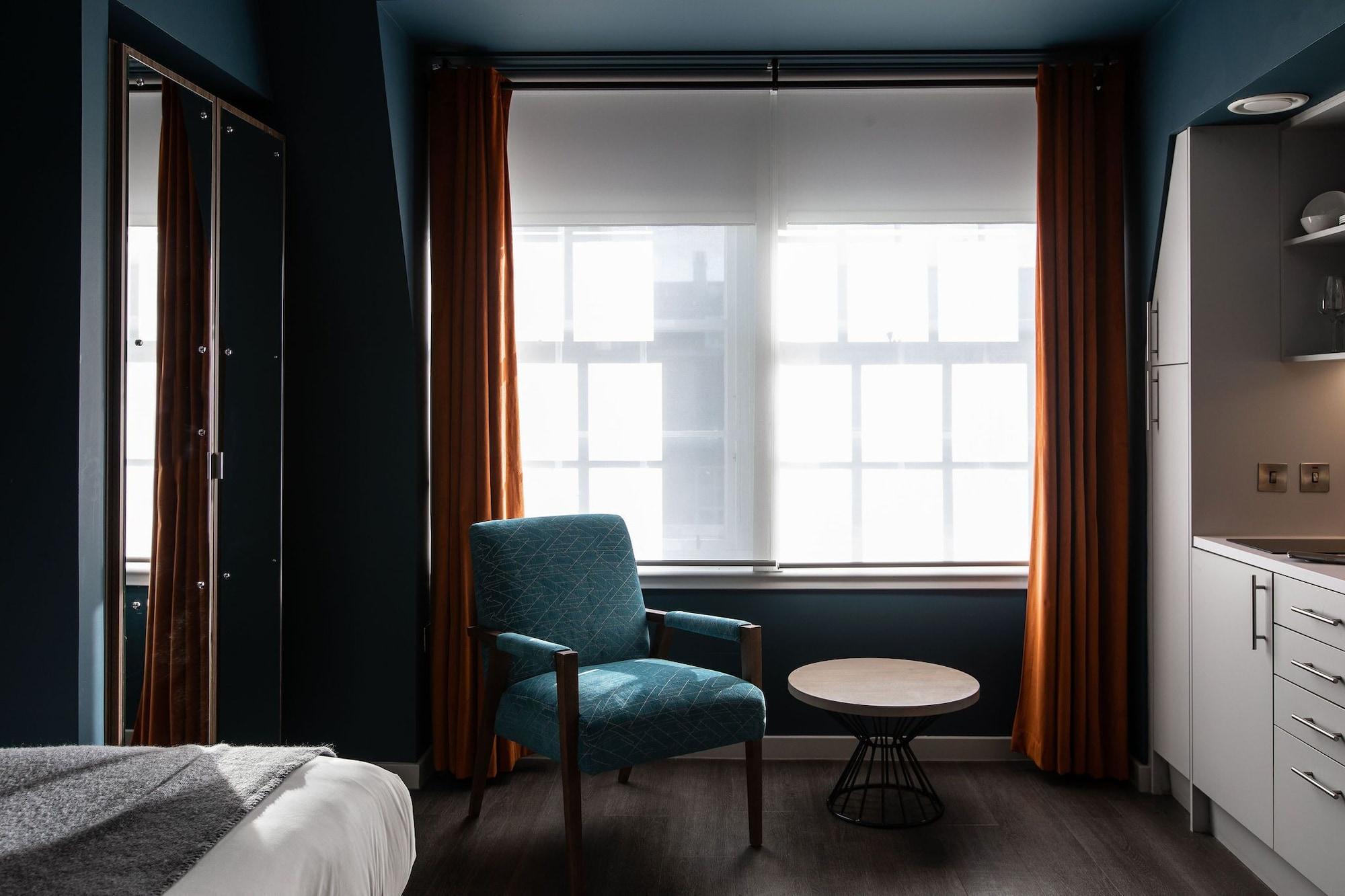 Native Aparthotel 4*